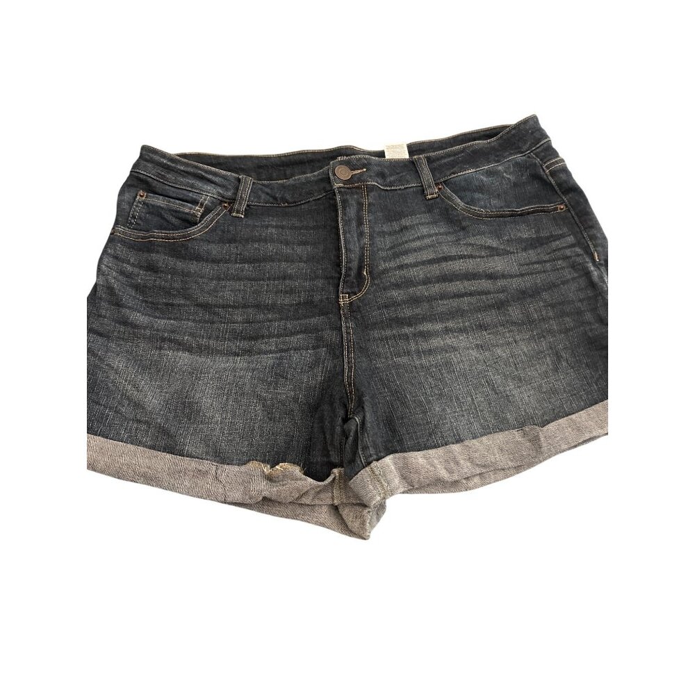 Time And Tru Mid-Rise Denim Shorts Blue Jeans Cuffed Button Zipper Size 18